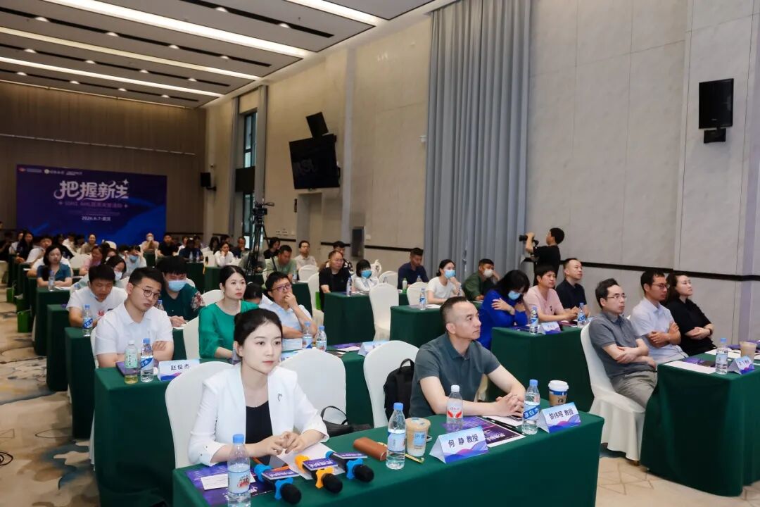 97c4b4ff564cb815a518f3059fe57988.jpg